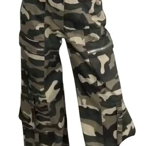 Camouflage Wide Leg Pants in Green and Black